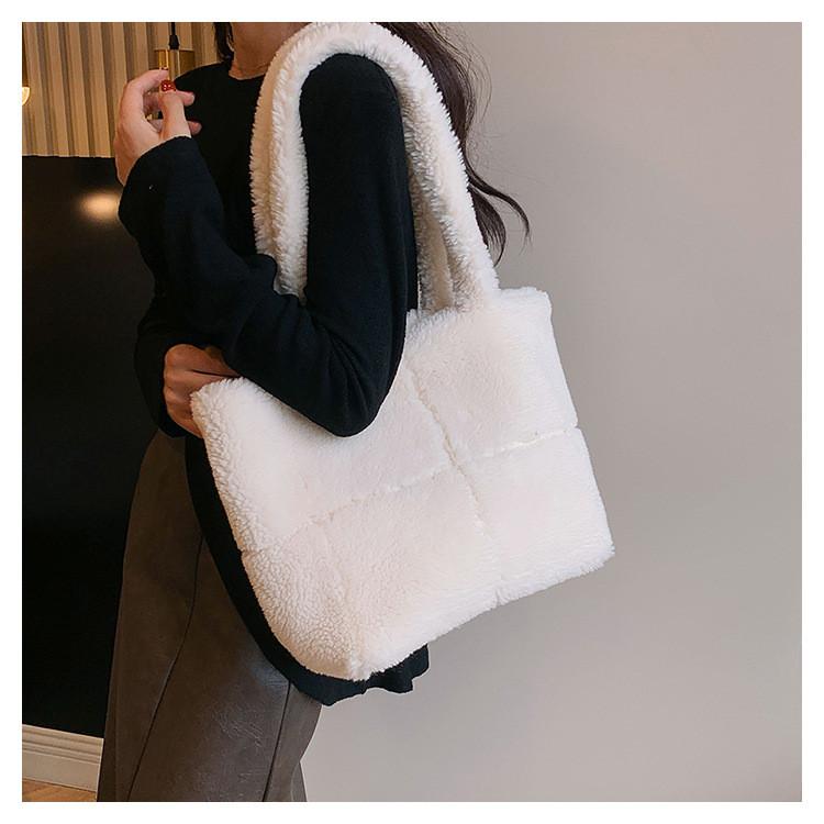 IELGY Autumn Winter Particle Lamb Wool Tote Bag Large Capacity Portable One-Shoulder Wool Bag