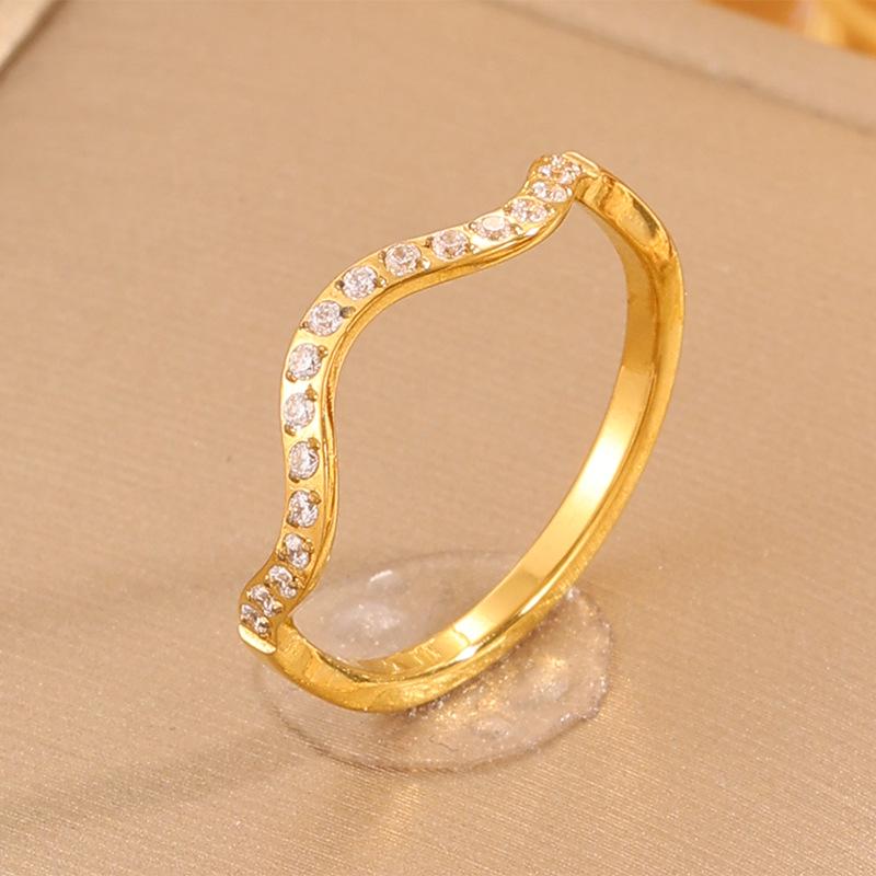 European & American Luxury Titanium Wave Ring with Diamond Inlays - High-End Couple Design