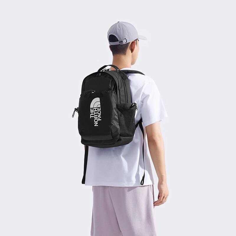 The North Face BOZER 19L Unisex Backpack