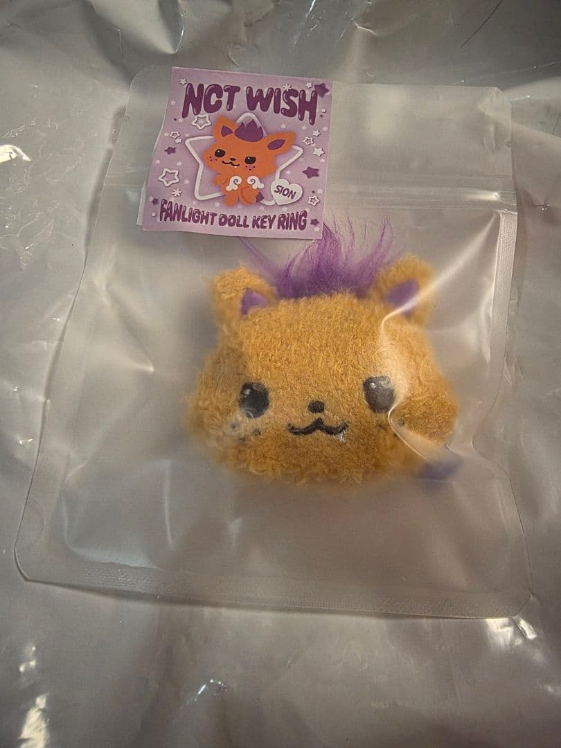 [Б/У] Брелок-кукла-фонарик NCT WISH Ксион