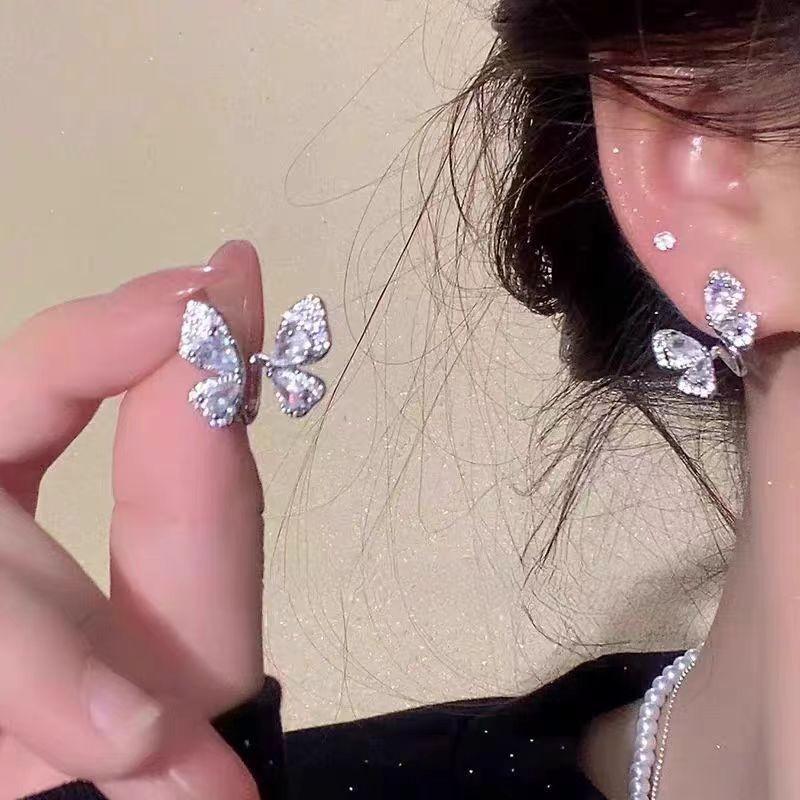 Banquet Protagonist Exquisite Daughter Flashing Zirconium Hollow Earrings Female Light Luxury Niche Exaggerated Earrings Temperament Unique Earrings