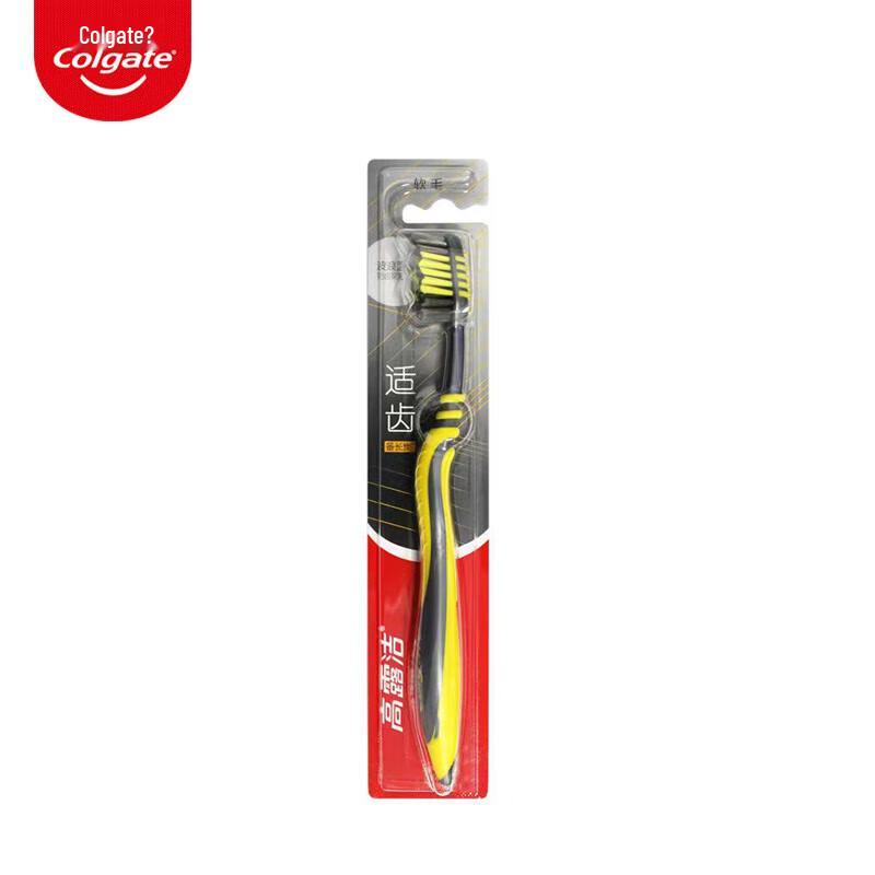 Зубная щетка Colgate с мягкой щетиной