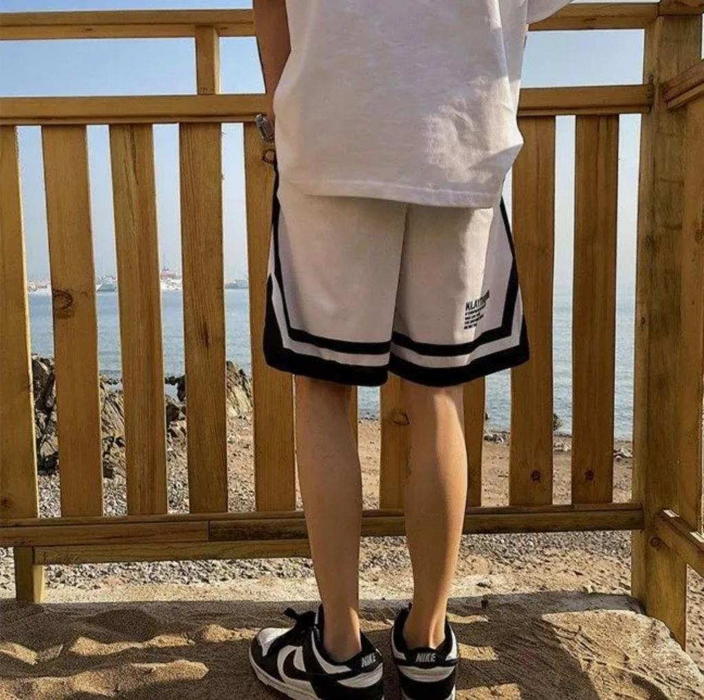 Men's Summer Casual Print Loose Sports Trend Breathable Beach Shorts