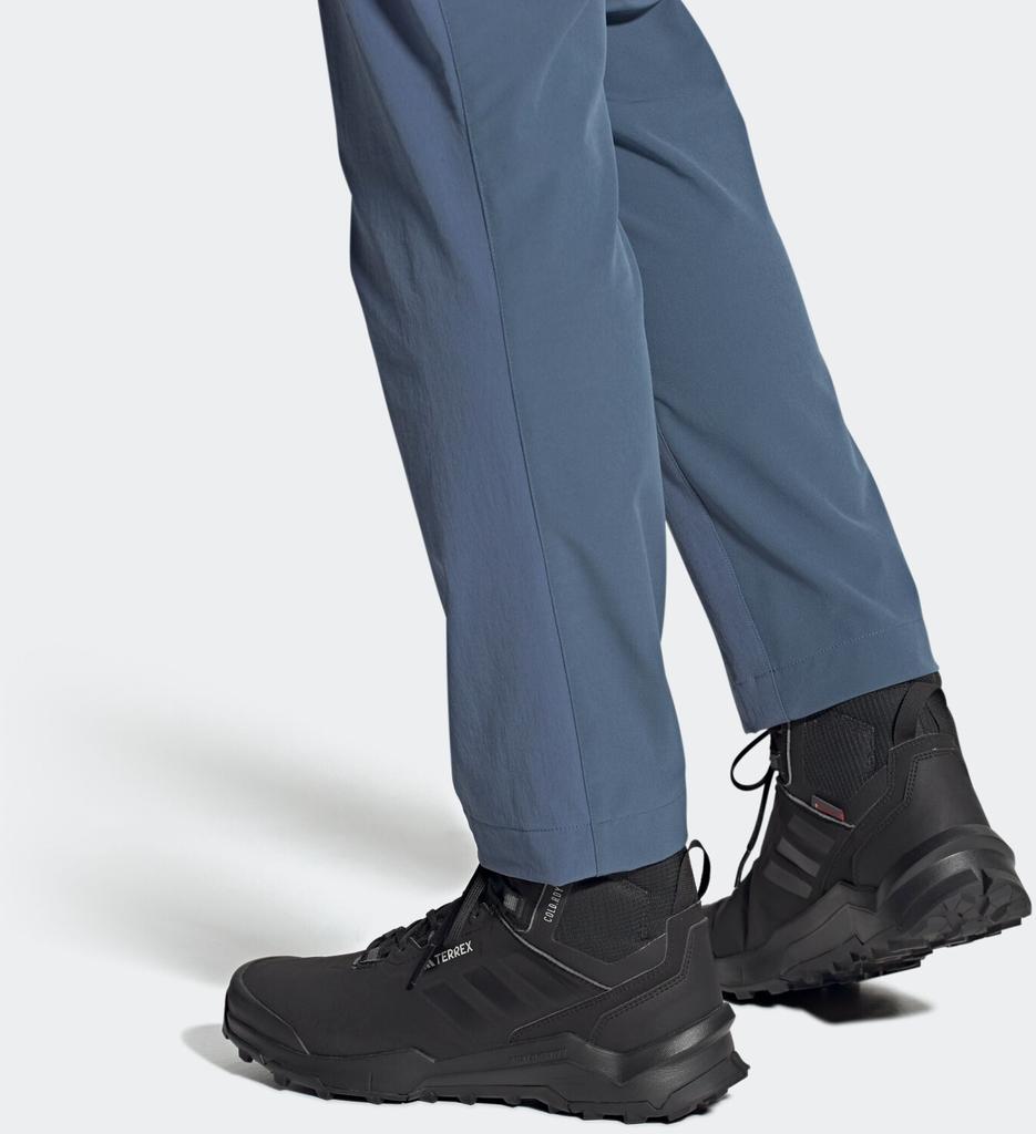 Обувь для треккинга Adidas TERREX AX4 Mid Beta COLD.RDY (IF4953) core black/core black/grey two