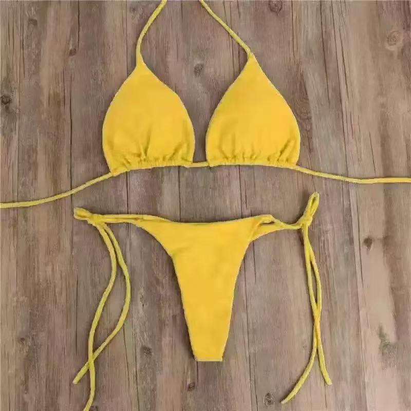 Europäischer und Amerikanischer Dreiteiliger Bikini: Einfarbig, Hohe Taille, Trägerdesign mit Brustpolster. Sexy Bademode auf Lager.