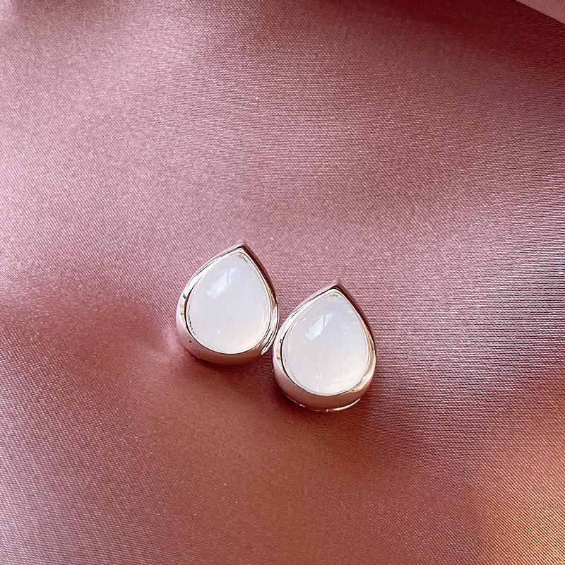 Neue fähige Vier Jahreszeiten Kaltwind Kupfer Opal Wassertropfen Ohrringe Damen Alltagsschmuck 2024