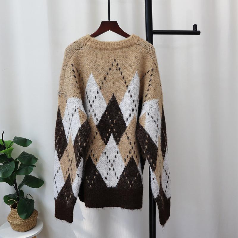 Autumn and winter new loose lazy style knitted sweater top retro contrasting color diamond sweater pullover woman