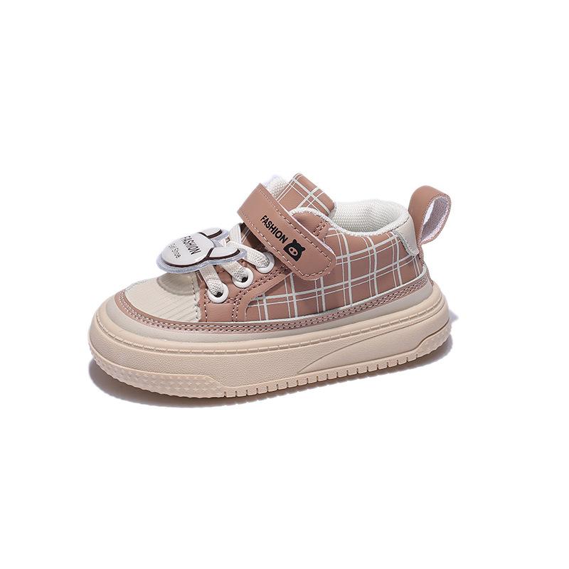 Children's Sports Shoes Korean Version of Spring and Autumn New Children's Foreign Style Board Shoes Soft Sole Children's Internet Celebrity Casual S
