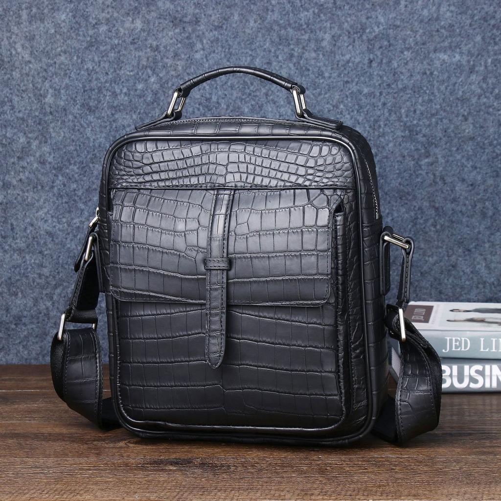 Fog-colored Crocodile Belly Pattern Men's Single-shoulder Crossbody Bag, Outdoor Fashionable Men's Bag, Hand-held Crossbody Bag, Business Backpack