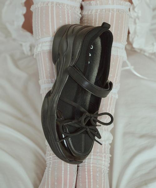 [Elizabeth Stuart] [Ryeongeun's PICK] Balletcore Ribbon Sporty Sneakers EBLA157331