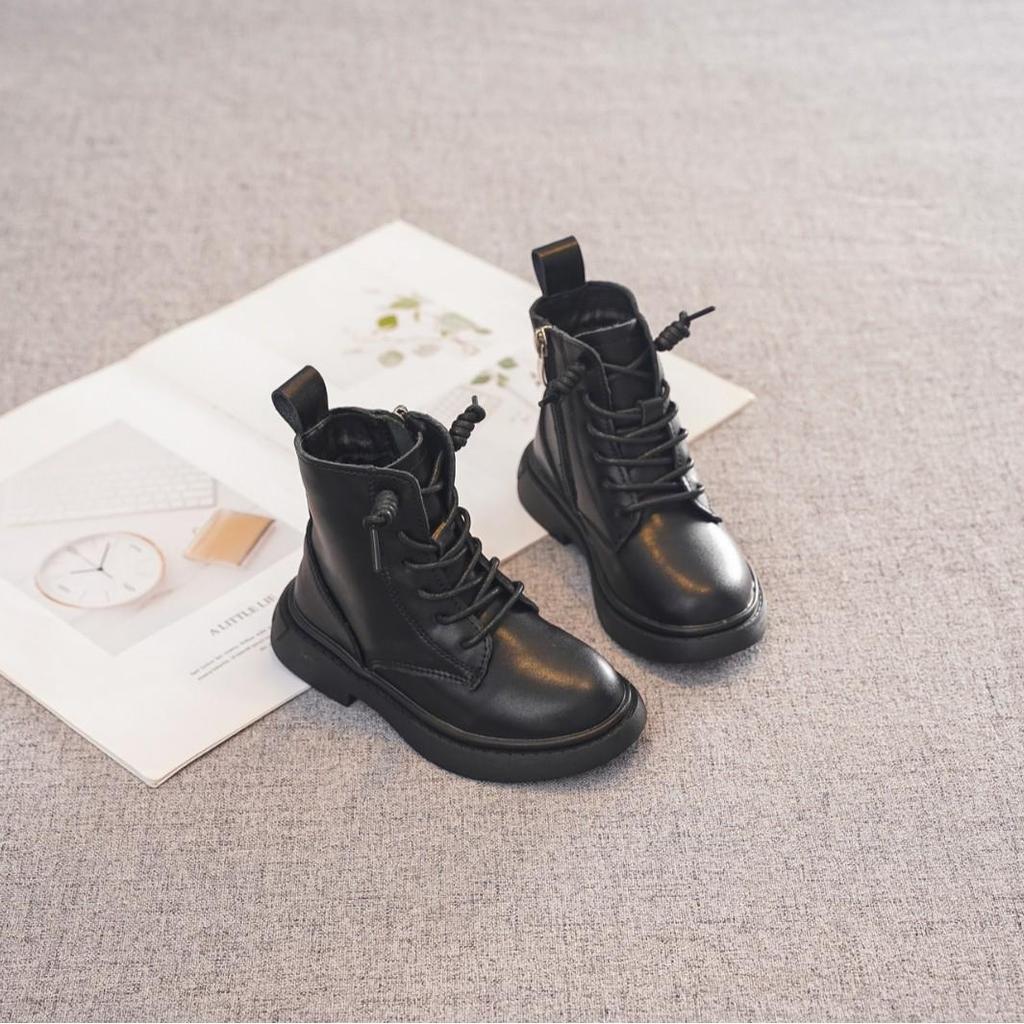 Dr. Infantil. Botas Negras Martens - Estilo Británico, Forradas de Lana, Botines Cortos para Niños Primavera/Otoño