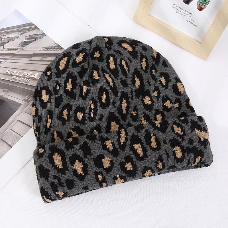 New Unisex Leopard Jacquard Beanies Trendy Autumn Winter Thicken Warm Hat Hip Hop Vintage Knit Hats for Women Men