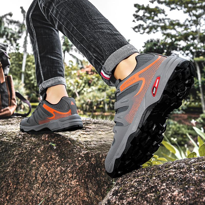 Outdoor Hiking Shoes Men Anti-slip Low-top Sports Shoes Men Lace-up Comfortable Soft Breathable Casual Walking Shoes Men