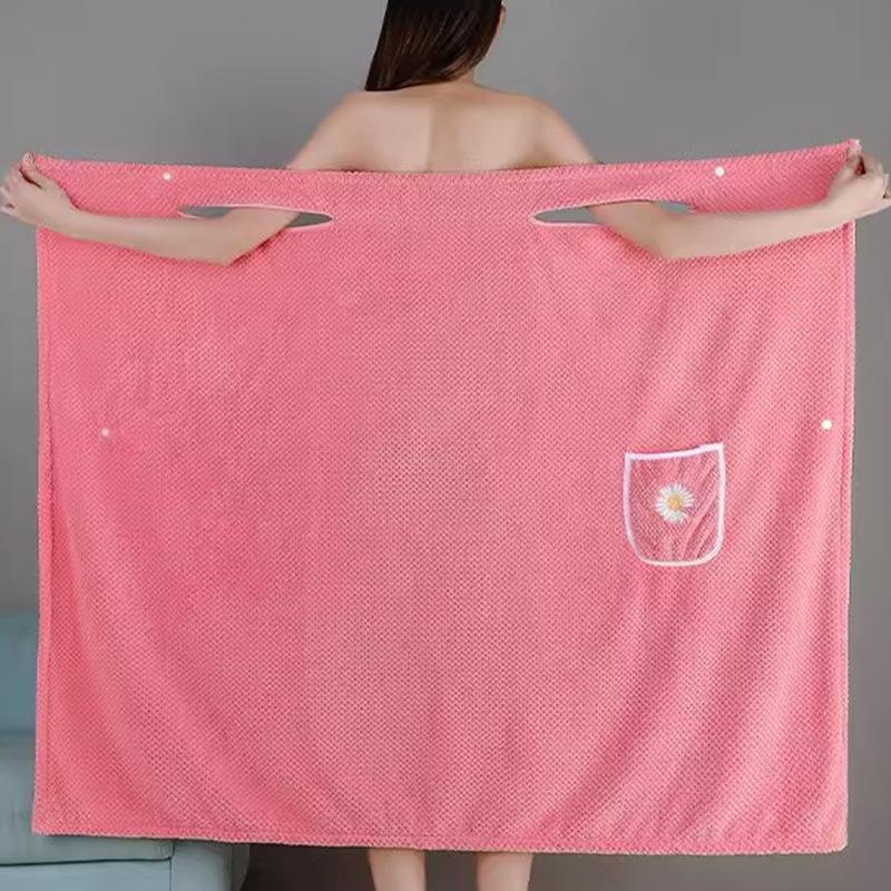 Pineapple Plaid Coral Fleece Wearable Bath Towel - Oversized, Absorbent, Quick Dry Bathrobe & Skirt