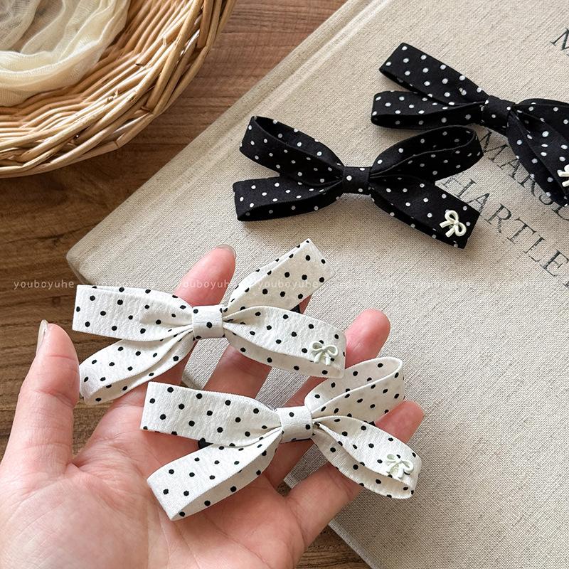 2Pair Black and White Polka Dot Bow Hair Clip Small Fresh Fabric Side Clip Girl Simple Daily Headwear Set Hairbows for Girls