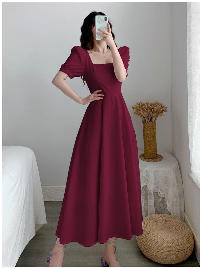 Hepburn Style Black Slimming Summer Dress for Women - Square Neck, Over-the-Knee