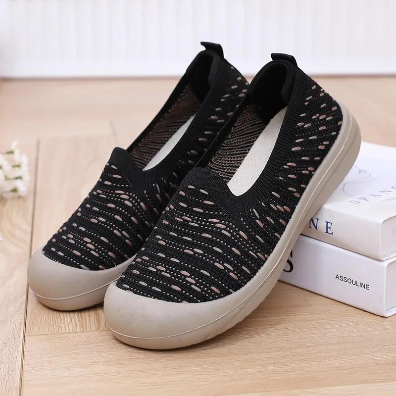 Spring New 2025 Women's Shoes Fashion Breathable Mesh Hollow Round Head Casual Shoes Women Non Slip Slip on Vulcanized Shoes