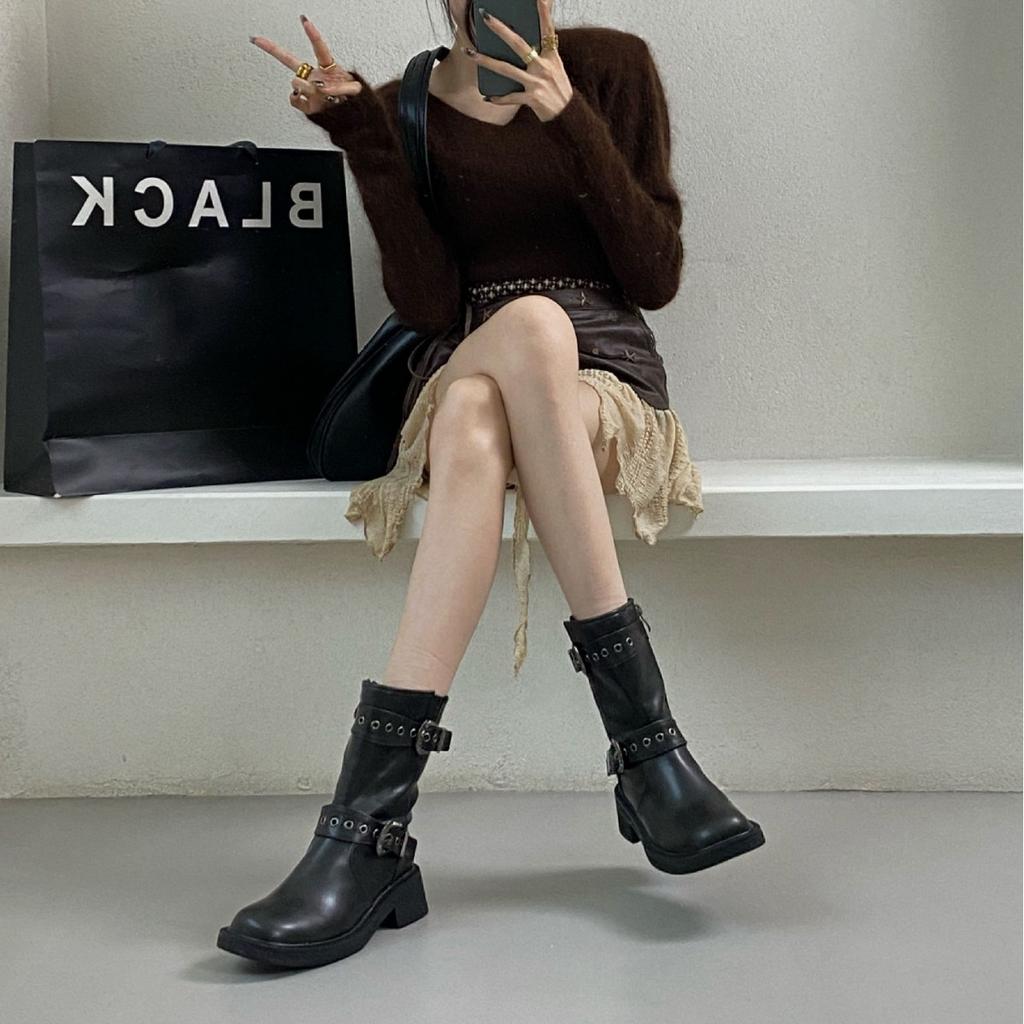 Coarse heel short boots female versatile fairy 2025 new double buckle British style western cowboy platform Martin boots