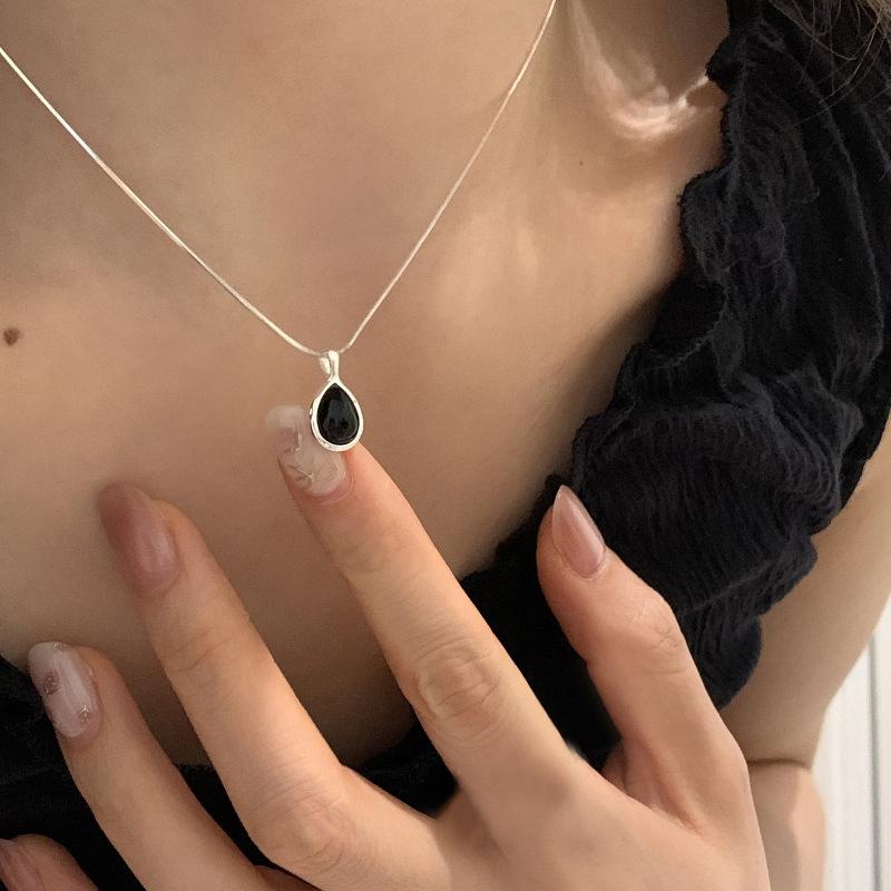 925 Silver Black Agate Necklace for Women Girl Snake Bone Chain Water Drop Jewelry Gift
