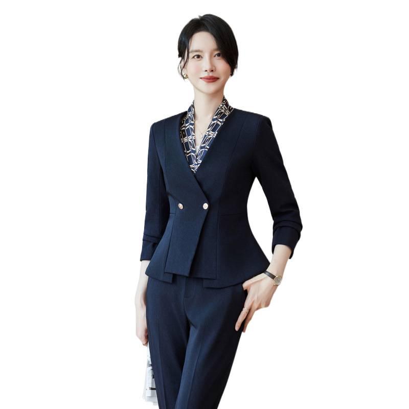 Autumn/Winter Flight Attendant Suit: Professional Long Sleeve Business Uniform for Receptionists and Beauty Salons.