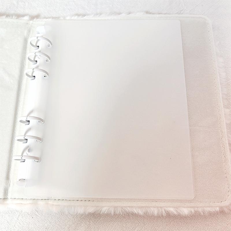 Three-Inch Fluffy Card Binder: Four-Pocket Removable Album for Small Photo Cards and Idol Chasing.