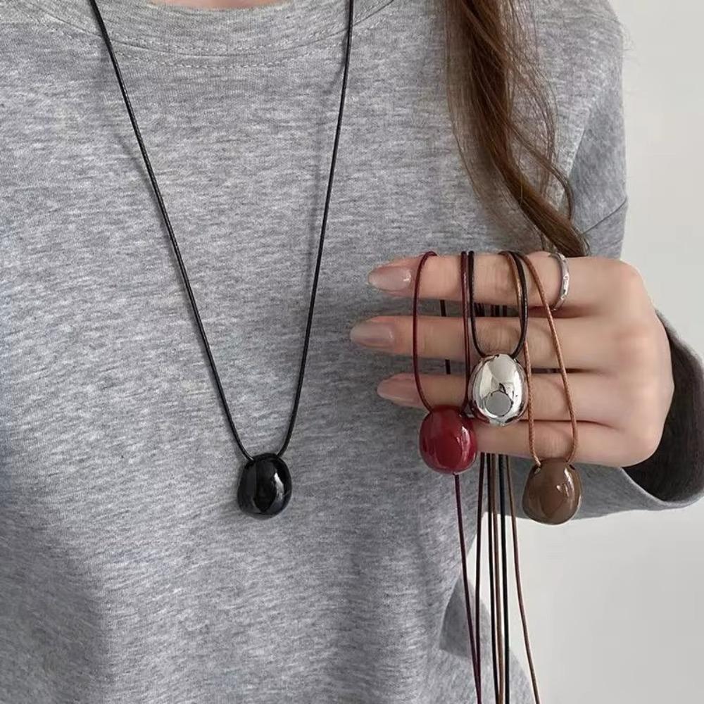 Drawable Black Rope Women Necklace Adjustable Pendant Necklaces New Sweater Chain  Women