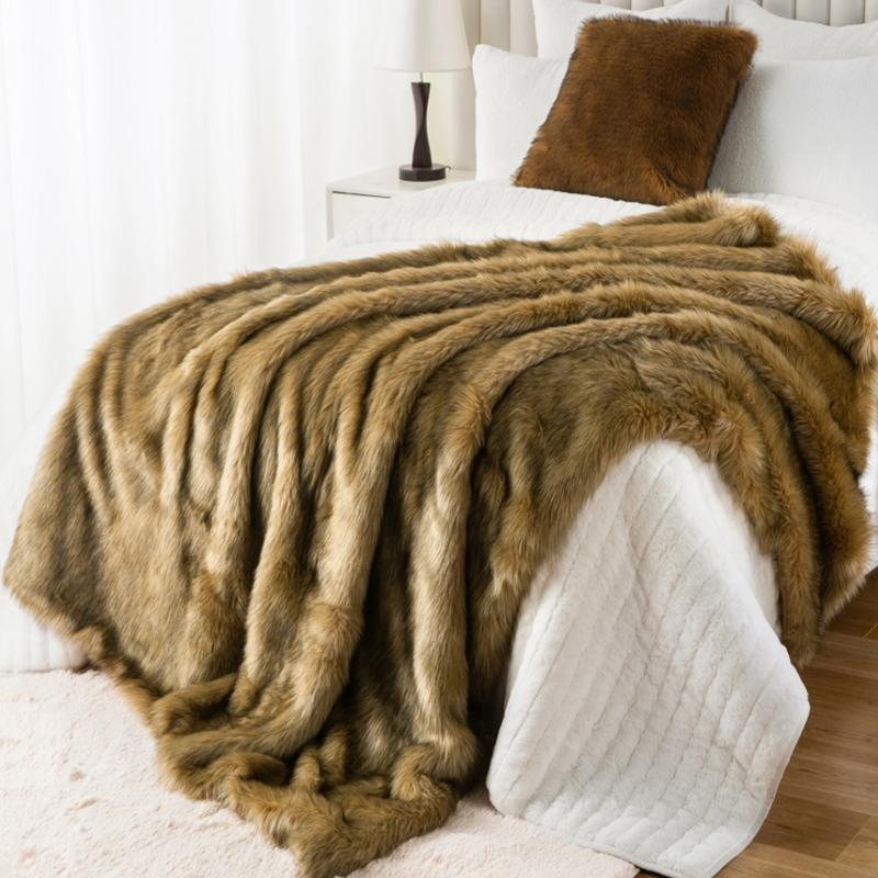 Luxury Fox Fur Throw Blanket Winter Warm Fluffy Soft Blankets Bedspread On the Bed Faux Fur Blanket Plaid Throw for Sofa Towel