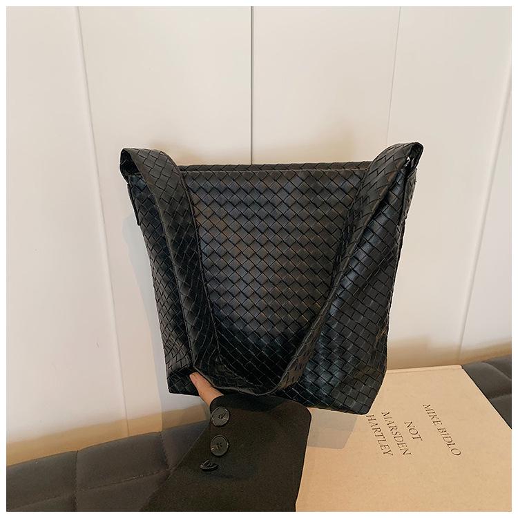 

Винтажная летняя сумка-тоут через плечо большой вместимости 2024 - Простая, модная, однотонная чёрный