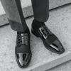 Läder Skor Man Casual Loafers Lyxdesign Slip on Herrklänningsskor Fritidsstil Stor Storlek Bra Slitstark Sula