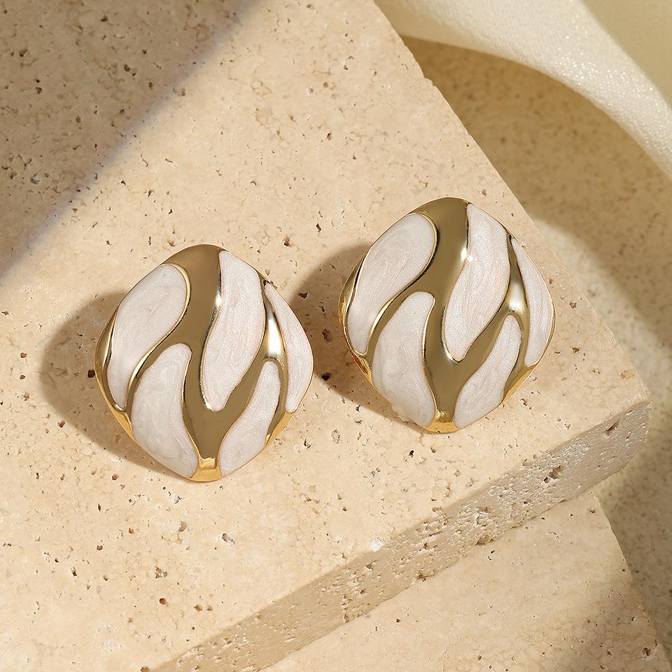 Htpwe Stainless Steel Dripping Round Butterfly Stud Earrings Women 18k Gold Couple Holiday Gift Earrings Party Daily Zircon