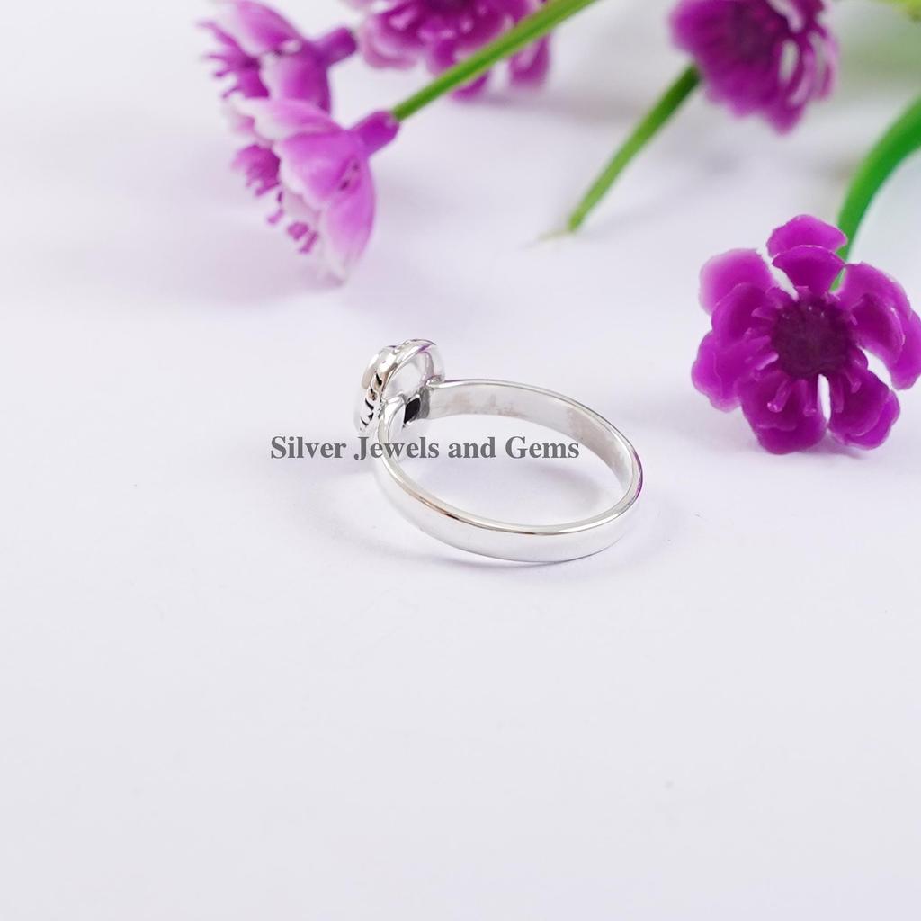 Natural Amethyst Ring, Handmade Minimalist Ring, 925 Sterling Silver Ring, Oval Crystal Ring, Gift for Mom, February Birthstone