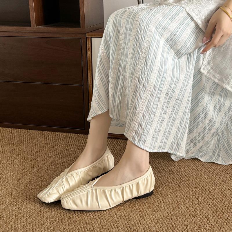 Fashion Retro Handmade Pleated Flat Heels Shoes Women Soft Real Leather Loafers Women Square Toe Ballet Shoes Casual Lazy Shoes Women