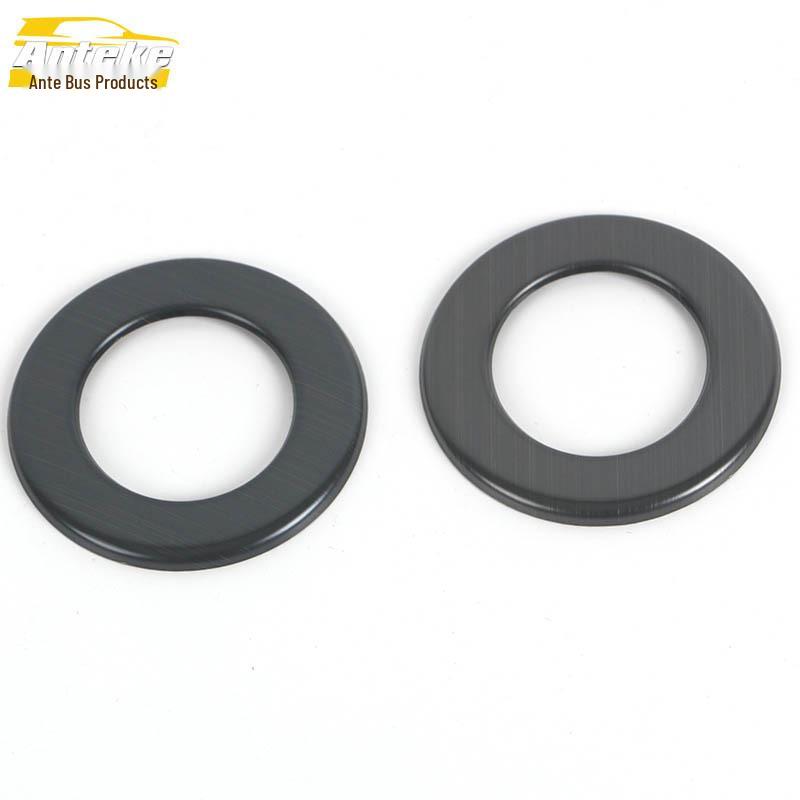 

Декоративная рамка и крышка подсветки для заднего ряда HR-V 22: Автомобильные аксессуары