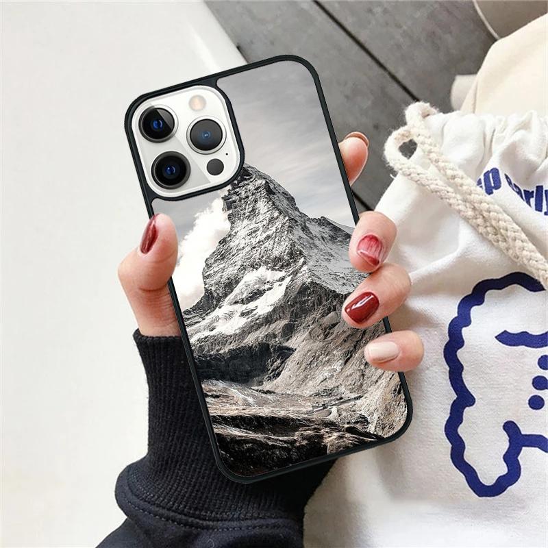 Snow Mountain Phone Case For iPhone 17 Air 15 16 Cover  11 13 14 Pro Max 12 Plus Max Fundas
