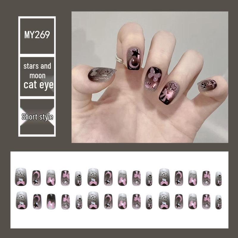 Chasing Light Cat's Eye Crystal Nails: Handmade, Detachable, Flash Diamond Design for Trendy, Stylish Looks.