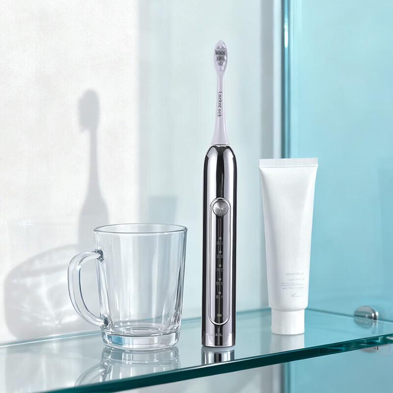 LocknLock ENR1347WHT Sonic Electric Toothbrush CN Plug (adapter Included)