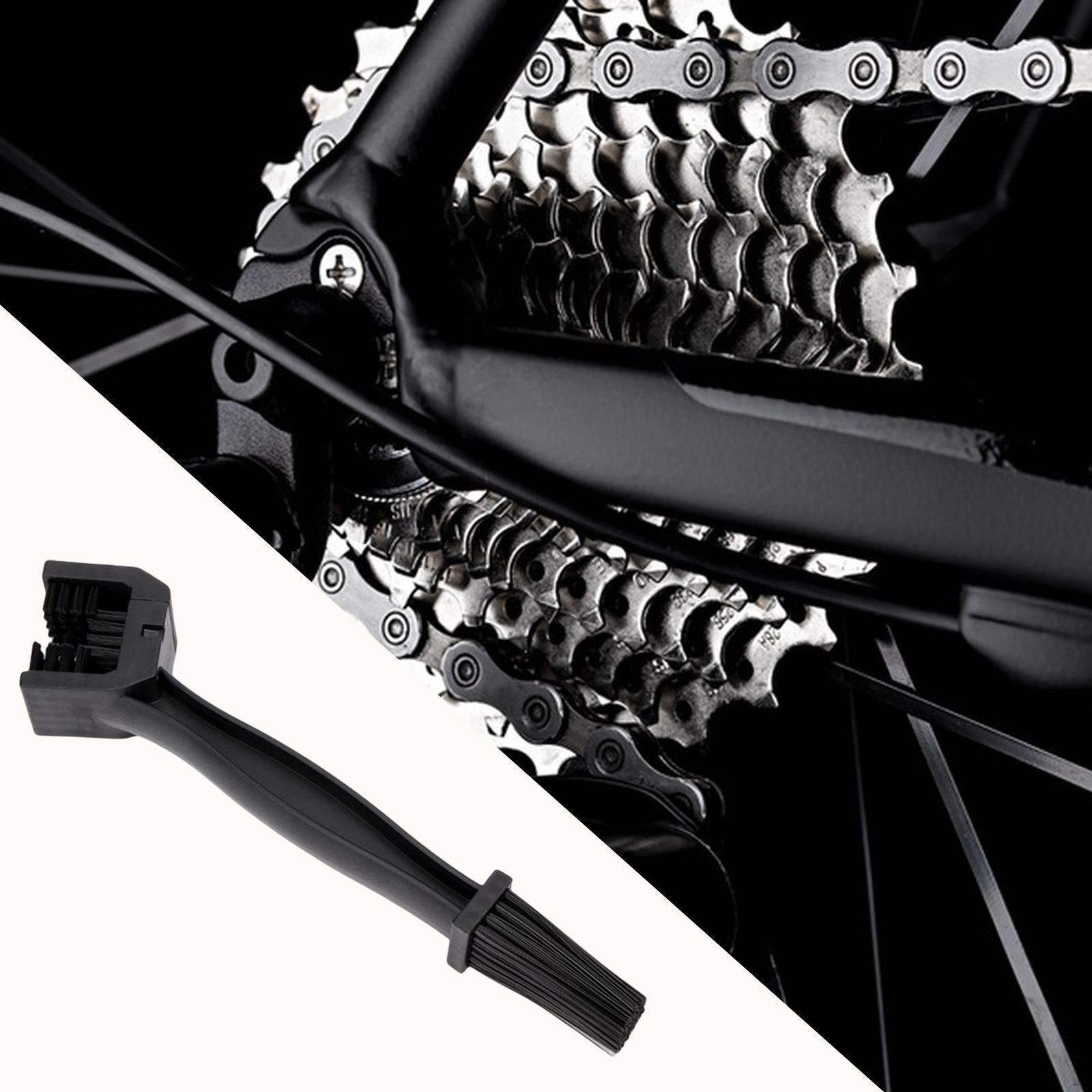 Bike Chain Cleaning Brush - Essential Tool for Cyclists Black