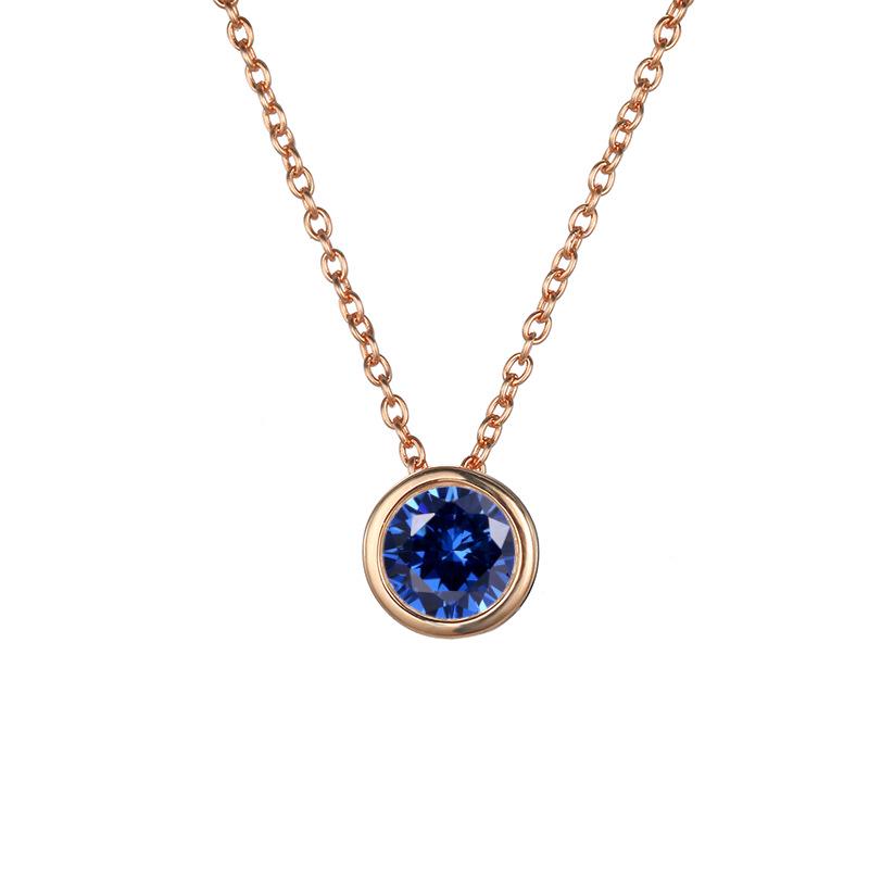 eManco Elegant Titanium Steel Diamond Clavicle Necklace for Women - Versatile, Non-Fading, Stainless Steel Pendant.