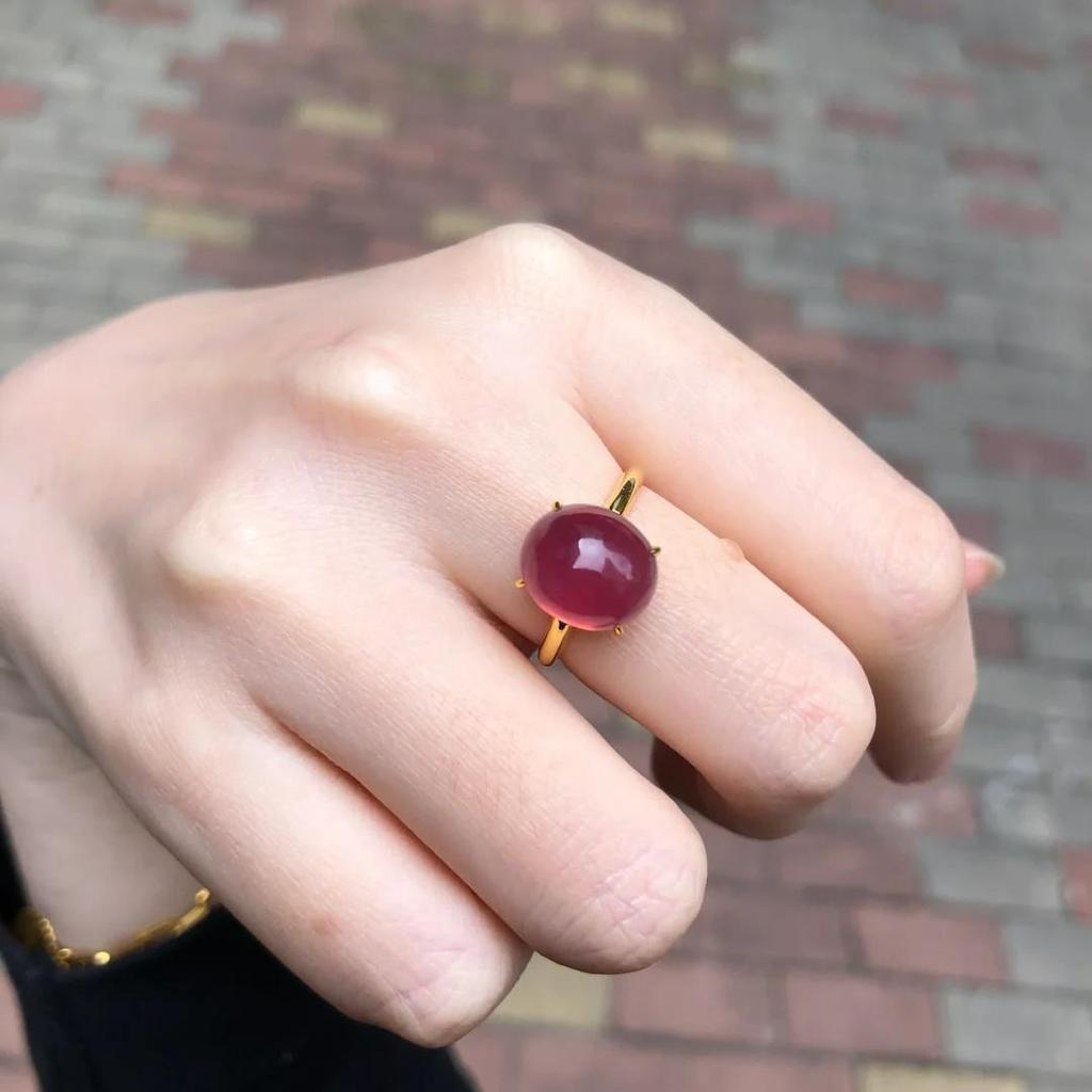 Vintage Red Round Egg Face Women's Ring, Versatile & Luxurious High-End Index Band