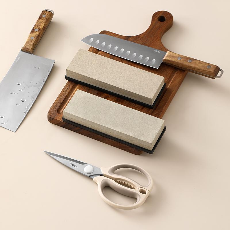 Premium Whetstone Knife Sharpening Stone 2 Side Grit 240/120 Waterstone Whetstone Knife Sharpener with Non-Slip Base