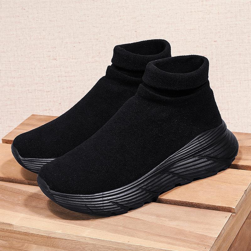 New Socks and Shoes Autumn and Winter Woolen Lightweight Couple Shoes Heightening Sports and Leisure Shoes