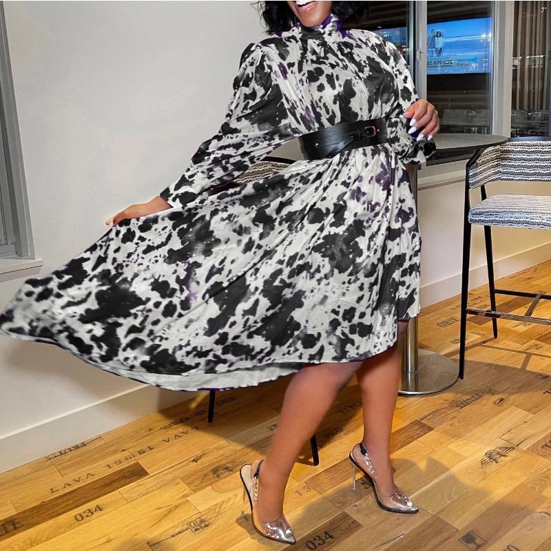 Free belt, new pullover print irregular large size dress.