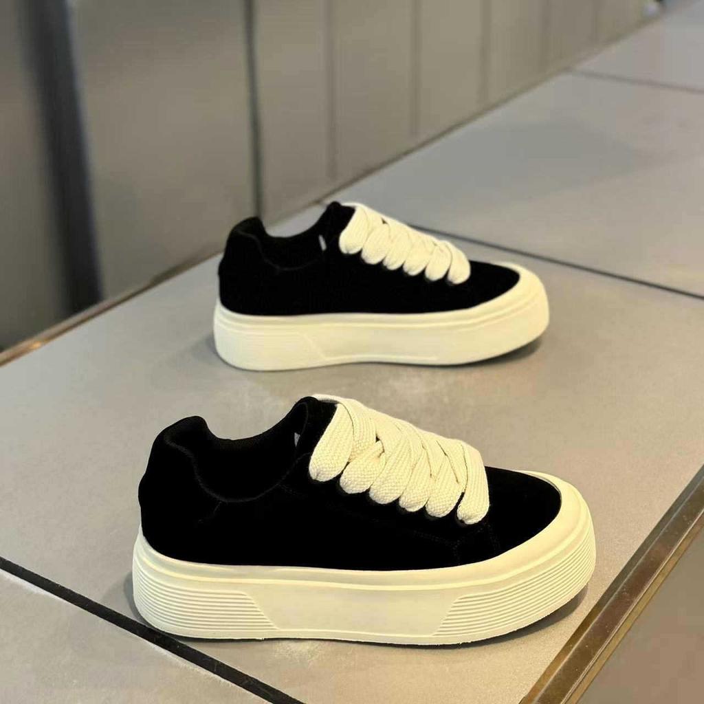 Autumn new thick-soled fur board shoes casual sports comfortable height-increasing shoes