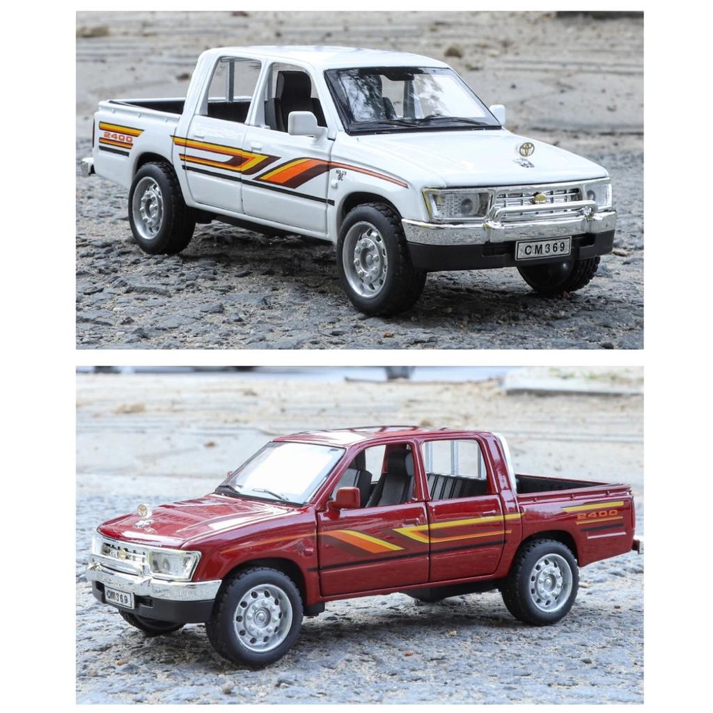 1/32 Scale TOYOTA Hilux Pickup Truck Toy Car Model Diecast Alloy Vehilce Miniature Pull Back Sound & Light Collection Gift Children