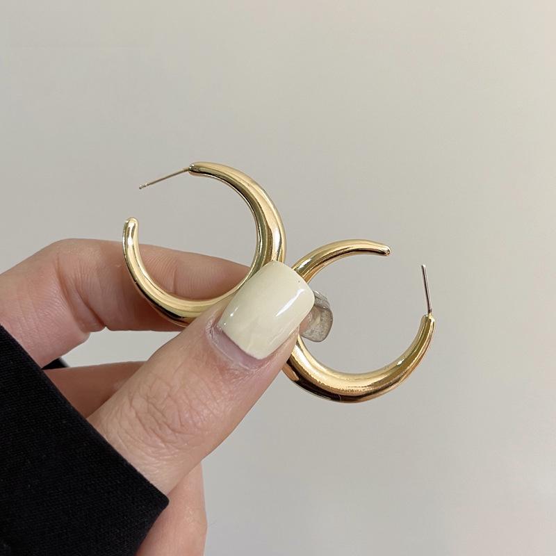 S925 Silver Needle Hip-Hop C-Shaped Earrings - Stylish, Minimalist Design in Assorted Sizes (Large & Small) - Model 6383