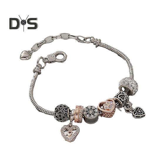Women Bracelet Heart Shape Rhinestones Inlaid Bracelet with Adjustable Design No Fading Wear-Resistant Bracelet