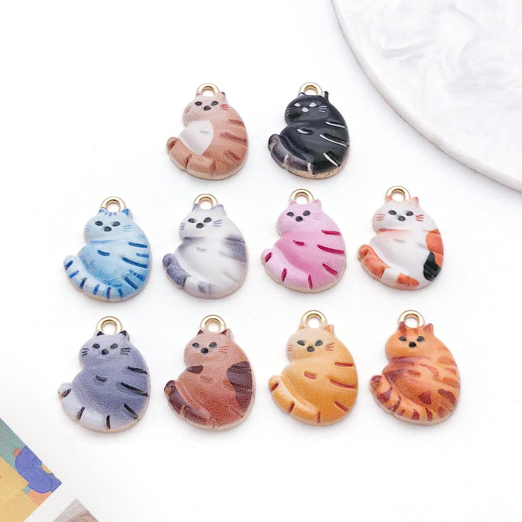 Cute Zinc Alloy Cat Keychain Pendant - Handmade DIY Jewelry Accessory