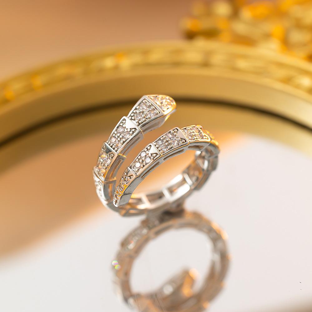 Exquisite super flash zircon ring for girls, light luxury, high-end sense opening adjustable ring, simple real gold electroplating