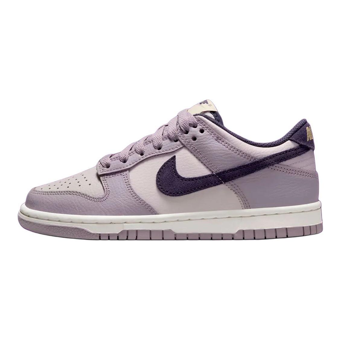 

New Nike Dunk Anti Slip Wear Resistant Low Top Kids Skateboarding Shoes Light Purple Kids HQ3573-202 38