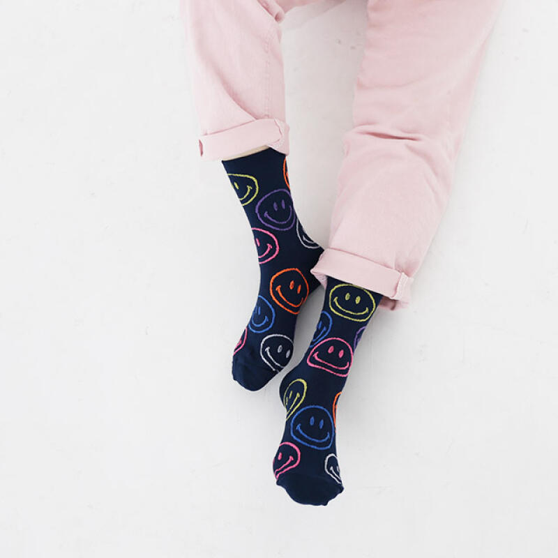 

Smile World Women s Socks 5-Pack Set black